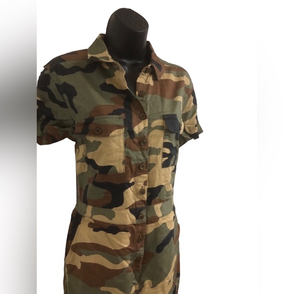 Outerknown army camo S.E.A. short sleeve‎ overalls jumpsuit size 0 new - Picture 10 of 16